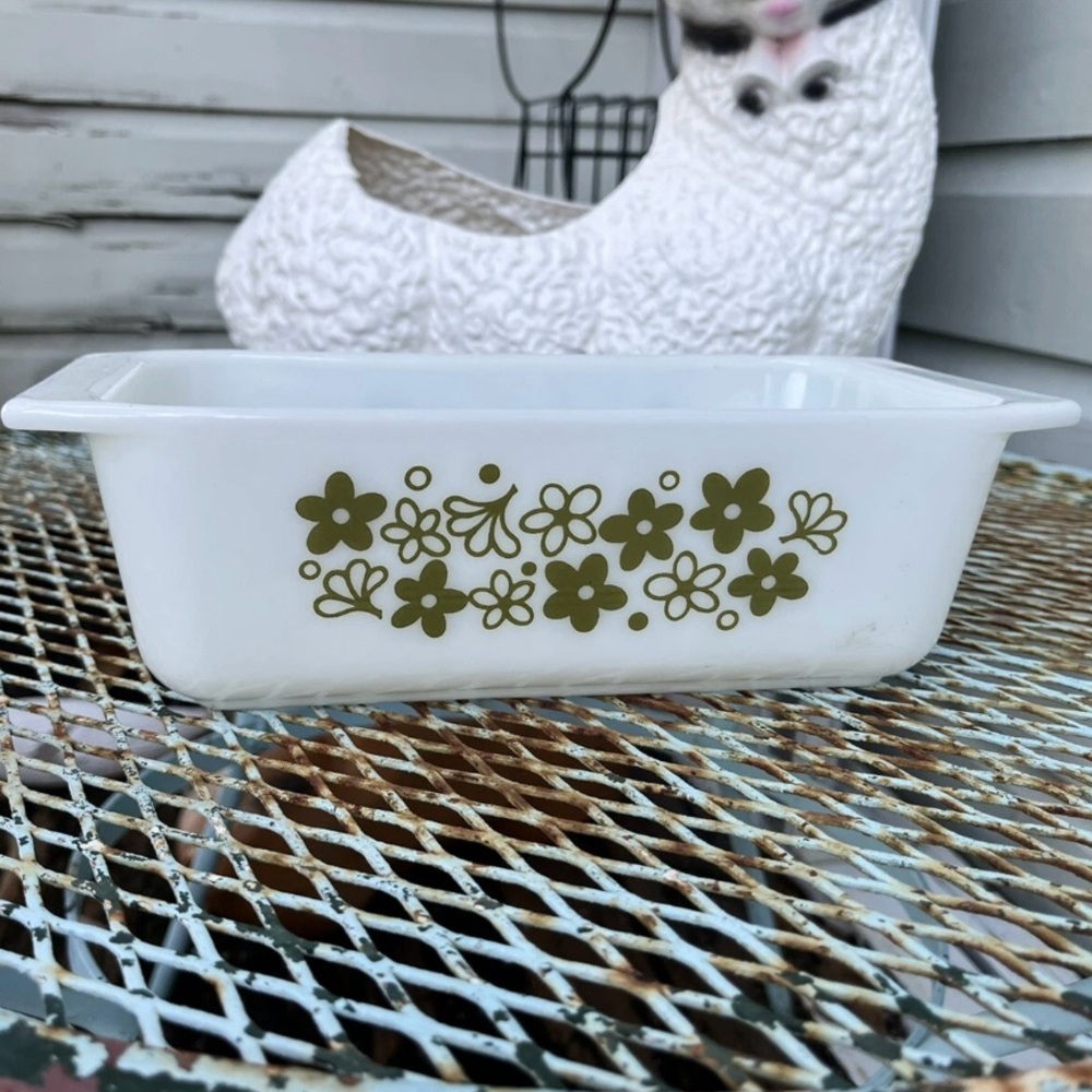 Pyrex Spring Blossom Floral 913 Loaf Rectangle Green Glass Dish Vintage 60s 70s